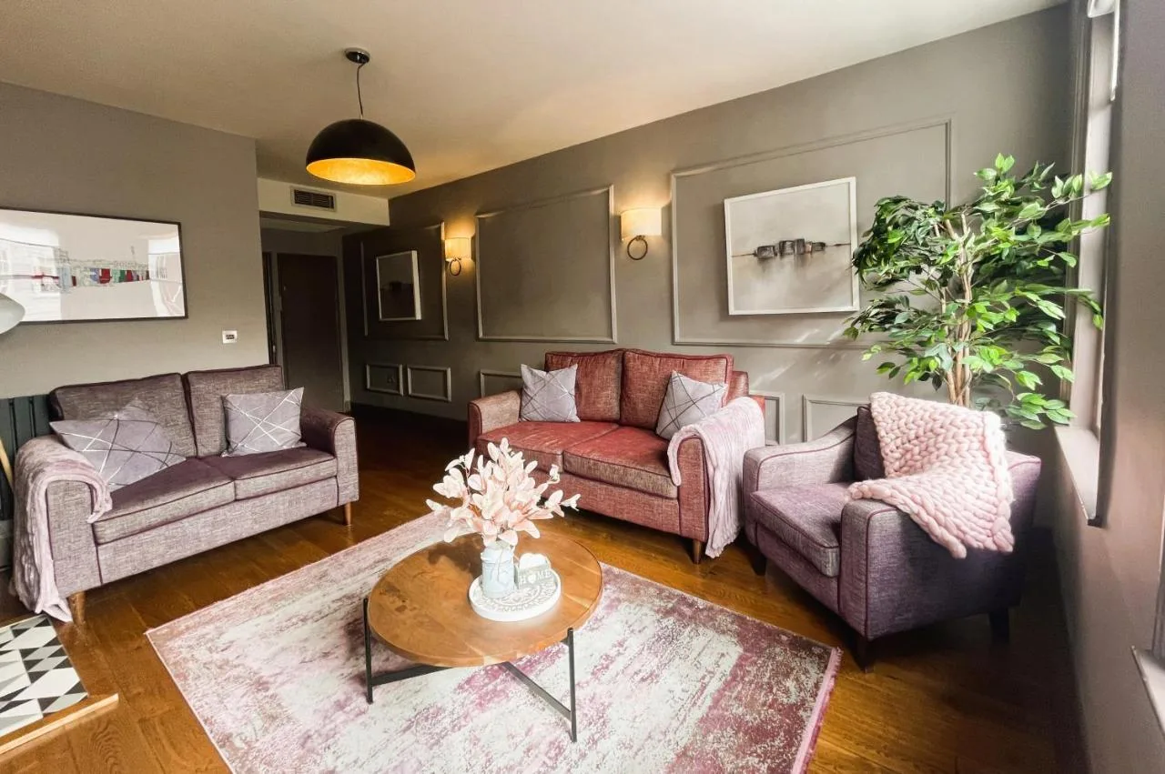 Three-Bedroom Apartment (No pets permitted)
